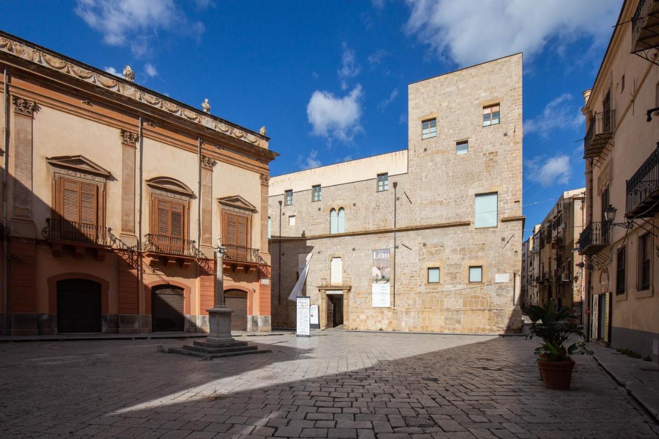 Appartamento Mansardato Nel Cuore Di Palermo - Accesso Terrazza エクステリア 写真